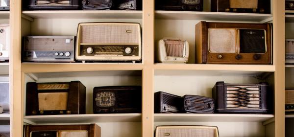 Ολα τα ραδιόφωνα της ιδιωτικής ραδιοφωνίας (31 χρόνια τώρα!)