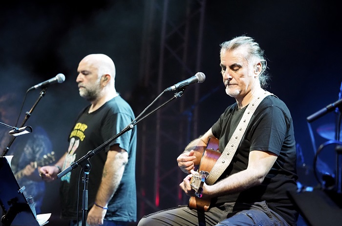 Οι Πυξ Λαξ στο θέατρο του Λυκαβηττού