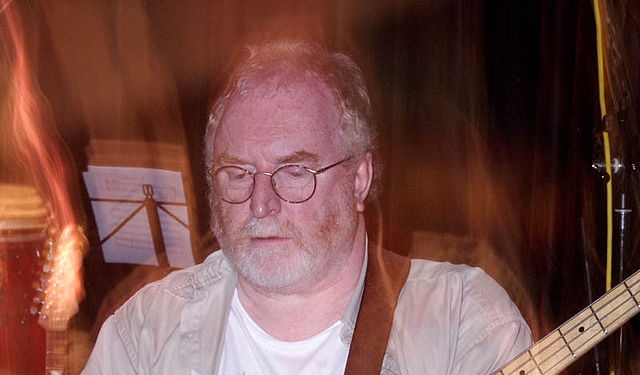 Ο μπασίστας Mo Foster, που έπαιξε σε πάνω από 400 άλμπουμ και singles, πέθανε στα 78 του χρόνια