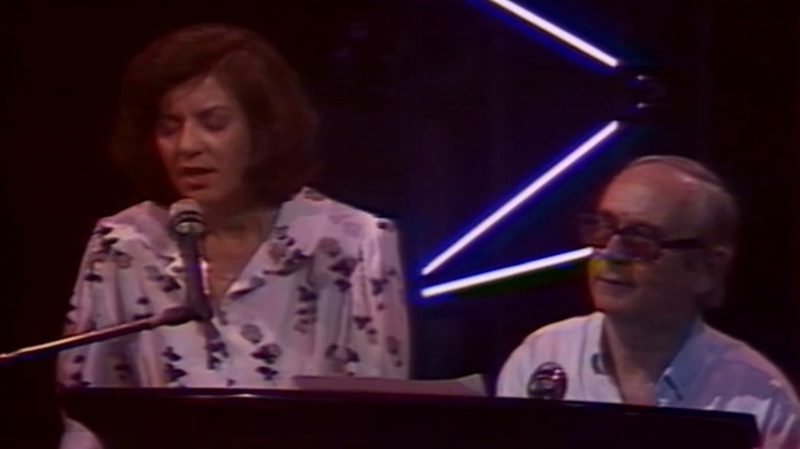 Ο Σταύρος Κουγιουμτζής μιλά στη Μαλβίνα Κάραλη, στο Αρχείο της ΕΡΤ