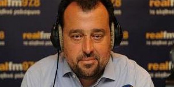 Αποχώρησε από τον Real FM ο Σεραφείμ Κοτρώτσος