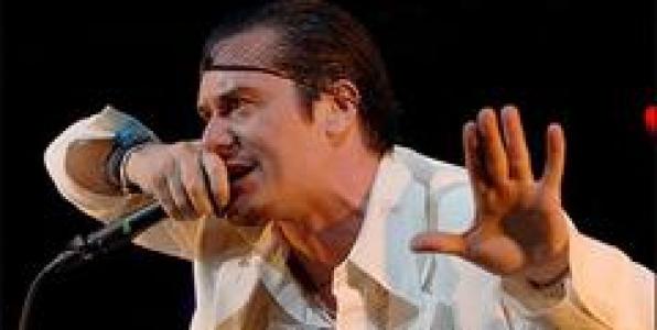 Ο ΘΕΟΣ MIKE PATTON