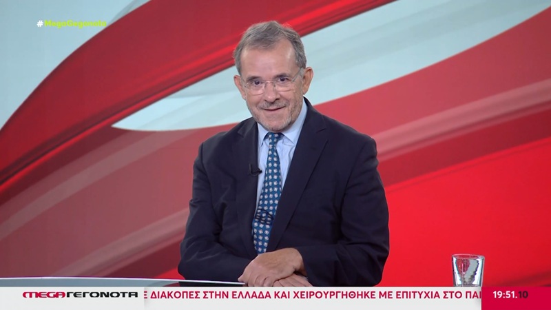 Ο Παύλος Τσίμας ξανά σε ρόλο σχολιαστή στο κεντρικό δελτίο ειδήσεων του Mega