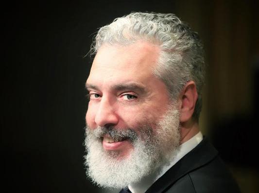 Τάση Χριστογιαννόπουλε, τι μουσική ακούει ένας βαρύτονος;