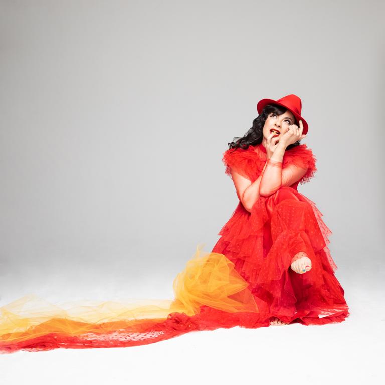 Η Camille O’ Sullivan για πρώτη φορά στην Ελλάδα