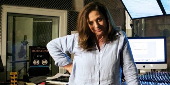 Η Χάρις Αλεξίου υπέγραψε στη Heaven Music