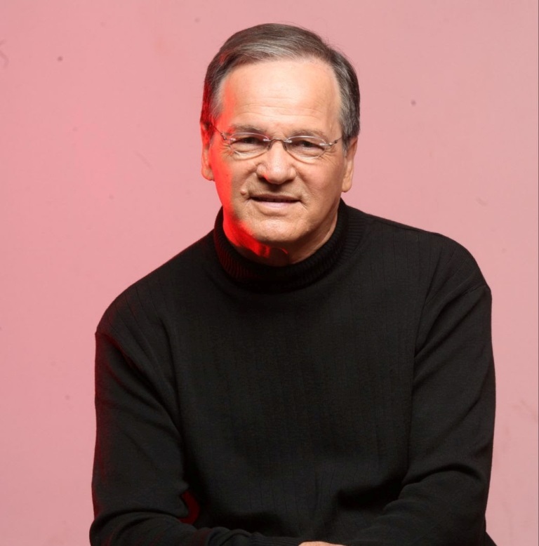 Οι Μπαλάντες του Χρήστου Νικολόπουλου στο Christmas Theatre