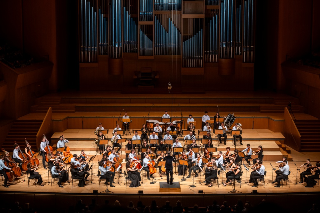 Η Ελληνική Συμφωνική Ορχήστρα Νέων στο Μέγαρο Μουσικής