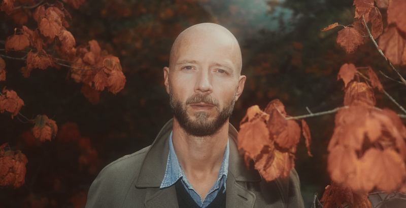 Κυκλοφόρησε το νέο EP του Sivert Hoyem «Roses of Neurosis»