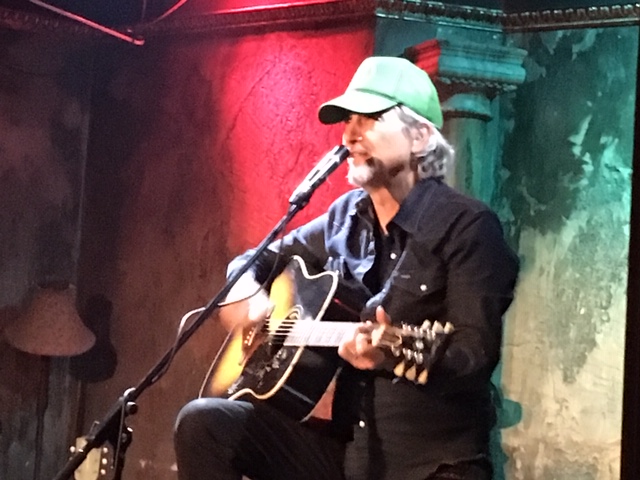 Είδαμε: Howe Gelb των Giant Sand στο Faust