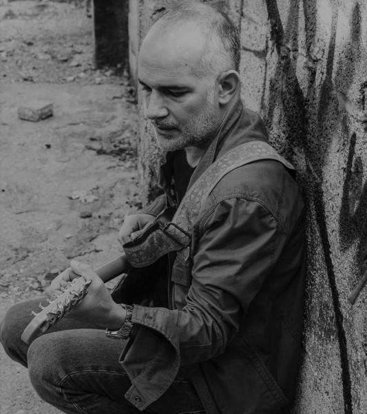 Ο Κώστας Λεμονίδης και η Ιωάννα Κωτσαρέλη στο Lazy Club