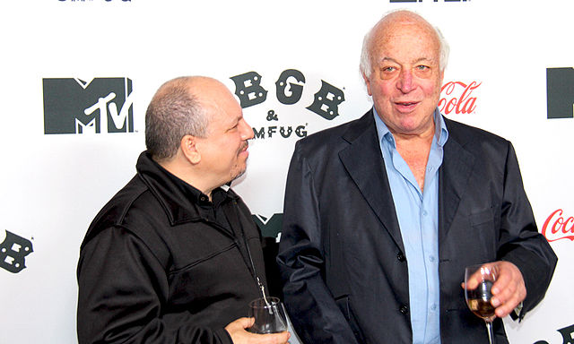 Πέθανε ο Seymour Stein, το στέλεχος της δισκογραφίας που «έκλεισε» τους Ramones και τη Madonna