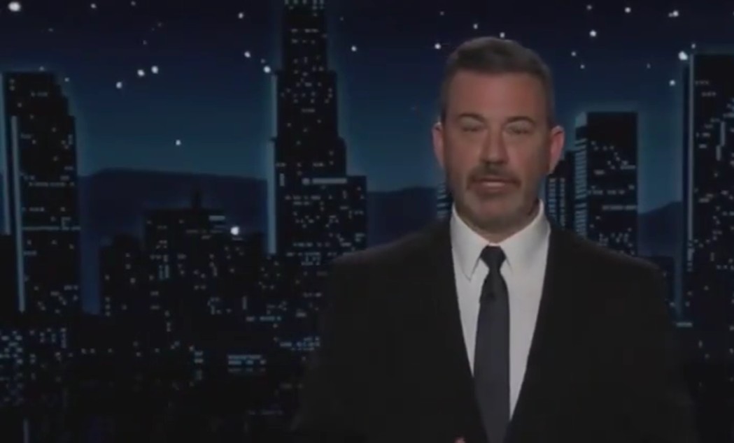Μετά τον Stephen Colbert κόπηκε και ο Jimmy Kimmel
