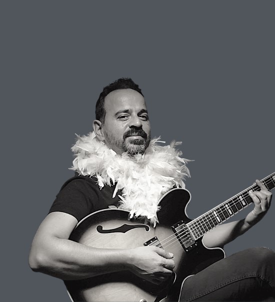 Ο Monsieur Minimal επιστρέφει στο Roof Stage του Gazarte