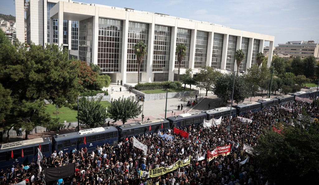 «Οι πονηροί καιροί που ζούμε επιβάλλουν να μην υπάρξει κανένας εφησυχασμός» 
