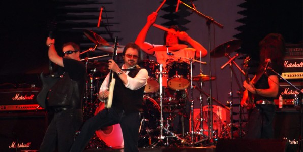 Όταν η κοροϊδία βαπτίζεται cult