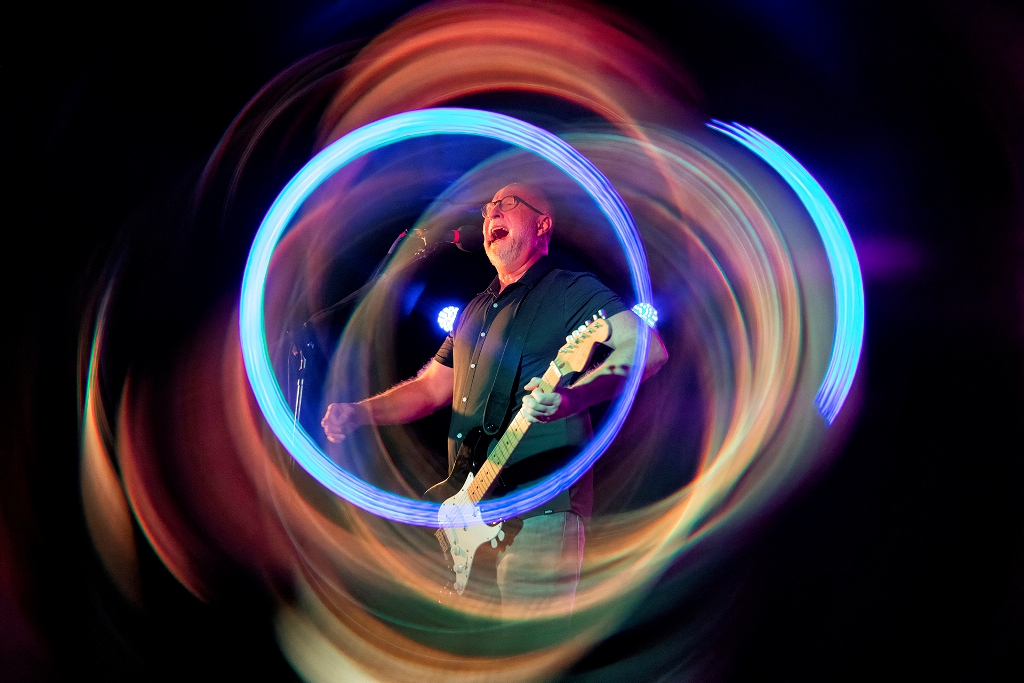 Ο θρυλικός τραγουδοποιός Bob Mould έρχεται στην Ελλάδα