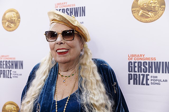 Η Joni Mitchell ανακοινώνει το At Newport' Live Album