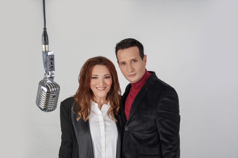 Η Eλένη Βιτάλη  και ο Δημήτρης Μπάσης στο Γυάλινο Μουσικό Θέατρο