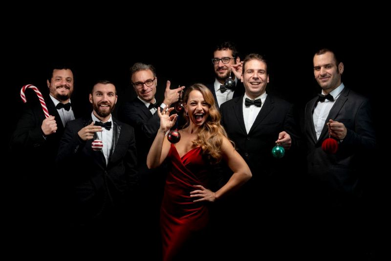 Παραμονή Χριστουγέννων με τους The Speakeasies Swing Band 