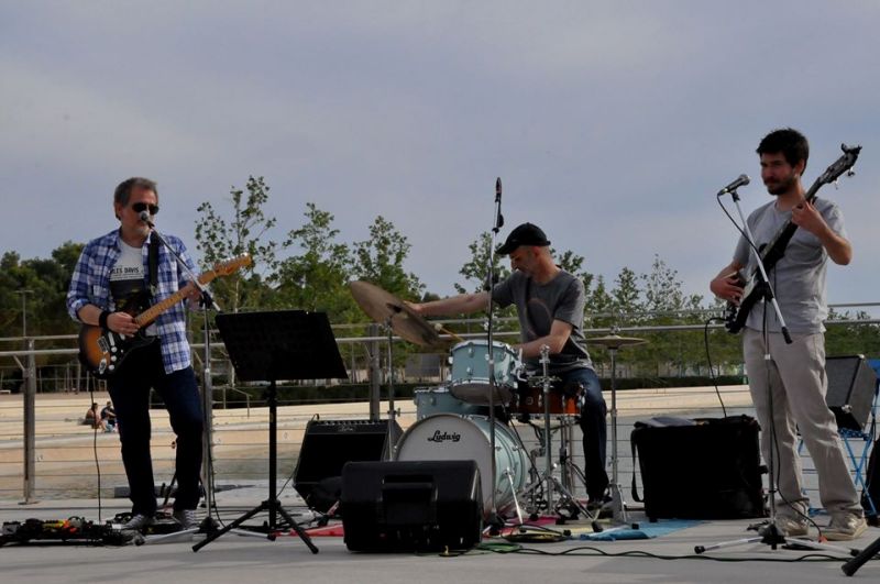 Spaced-out folk songs στο Ίδρυμα Σταύρος Νιάρχος