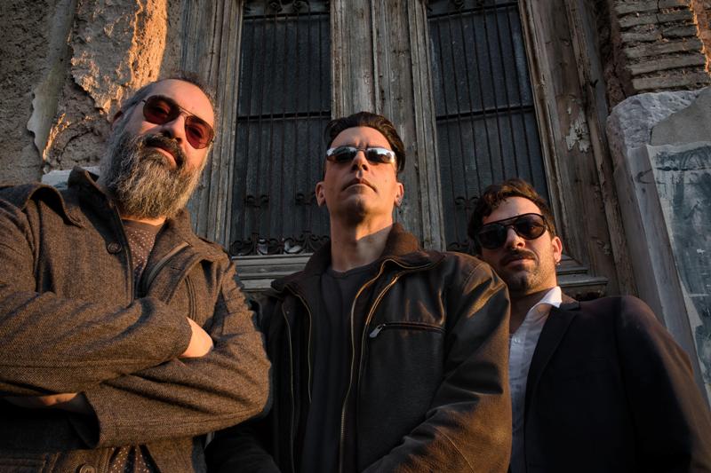 Ο Χορός των Μαινάδων στο Half Note