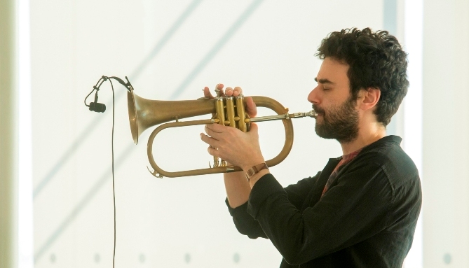 Lighthouse Sessions: μουσικά πορτρέτα στο ΚΠΙΣΝ