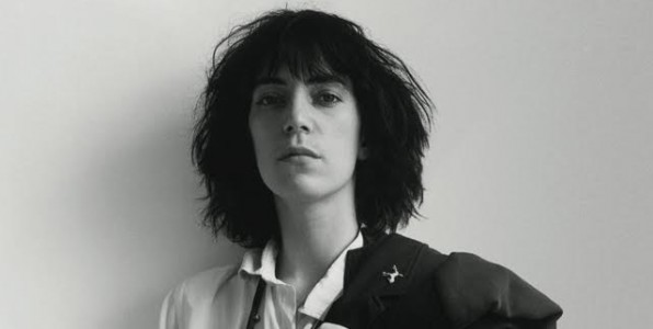 Έρχεται η Patti Smith και θα παίξει ολόκληρο το Horses