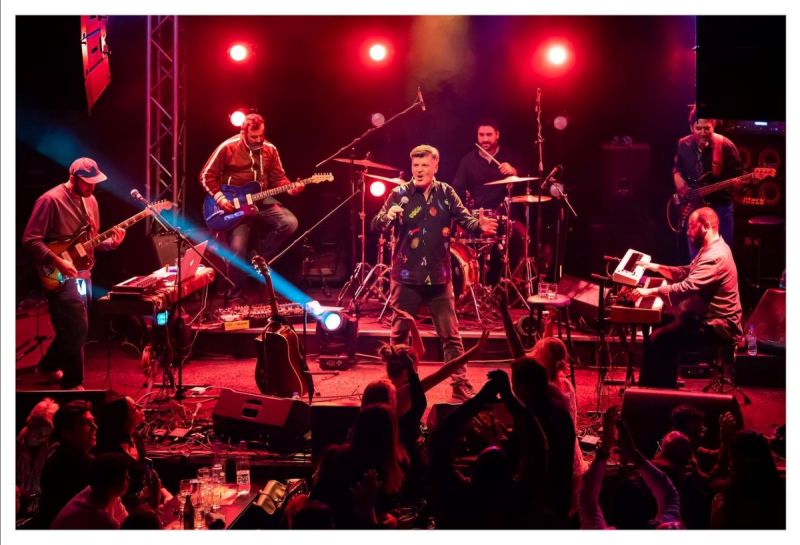 Δύο έξτρα παραστάσεις για τον Φοίβο Δεληβοριά στο Κύτταρο