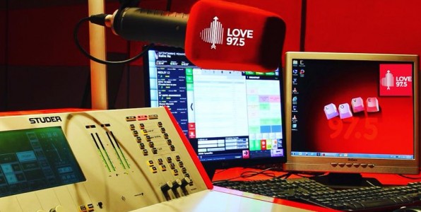 Προς το Love Radio οδεύει ο Μένιος Φουρθιώτης