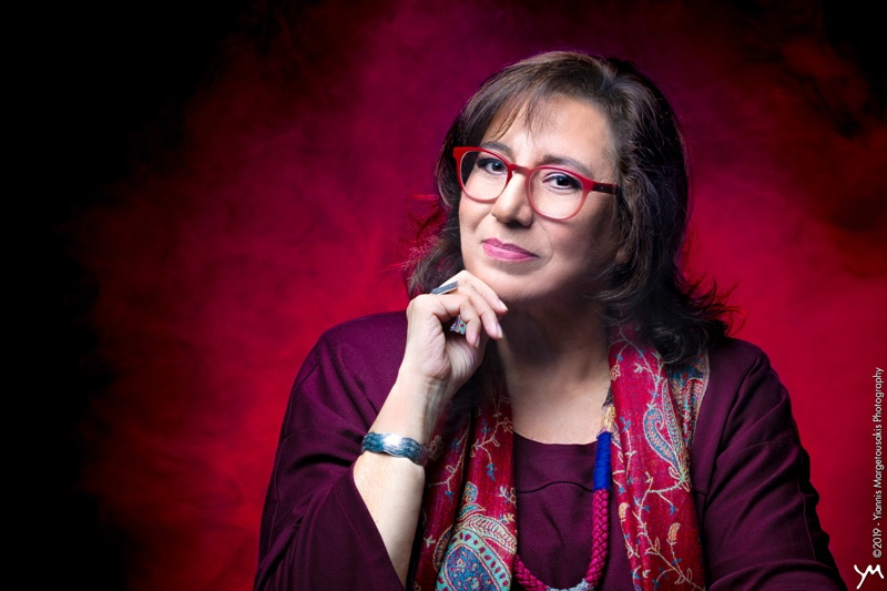 Η Μαρία Φαραντούρη τραγουδά Θεοδωράκη στο Μέγαρο Μουσικής