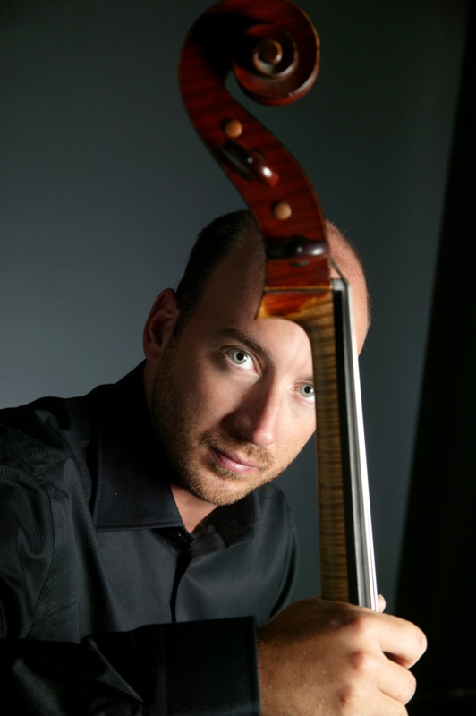 Ο βιολοντσελίστας Γιάννης Τσιτσελίκης και ο πιανίστας Απόστολος Παληός στο Μέγαρο Μουσικής