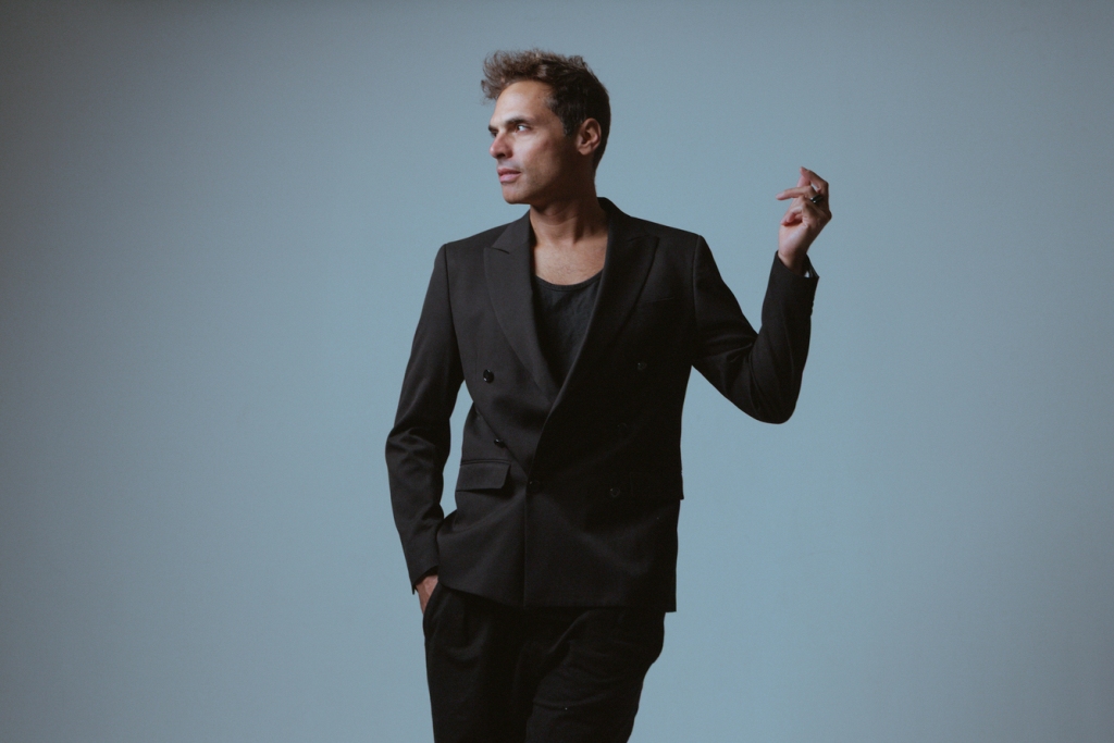 Ο Γιώργος Παπαγεωργίου και οι Polkar στον Σταυρό του Νότου Club