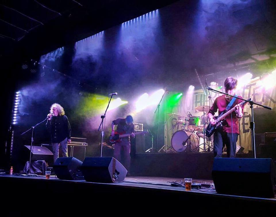 Διαστημικό ψυχεδελικό ταξίδι με τους Αστροναύτες...