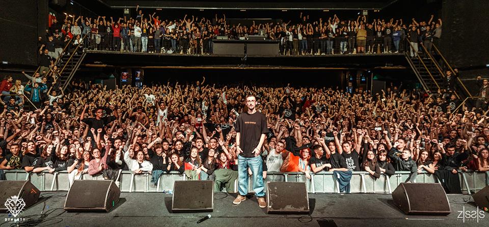 «...που μόνο το κακό του κόσμου σας φοβόμουνα, είχα γίνει όλα αυτά που σιχαινόμουνα...»...