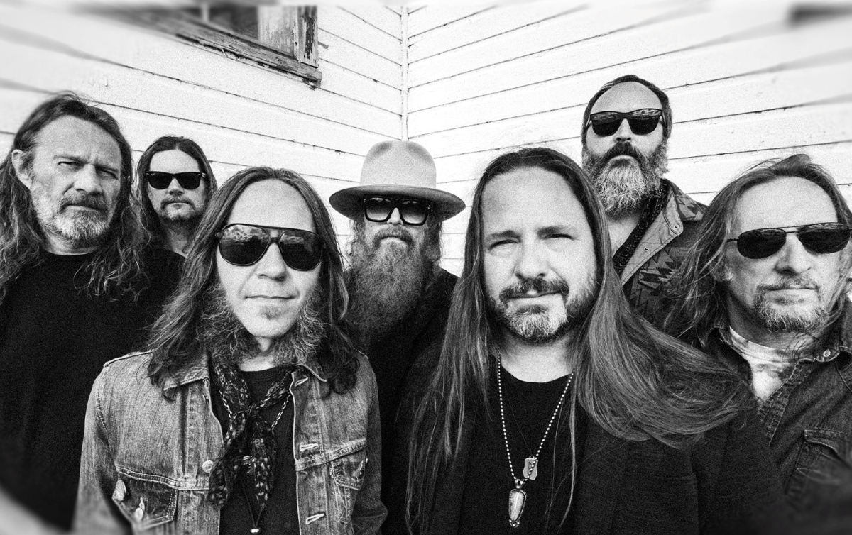 Οι Blackberry Smoke κυκλοφορούν το νέο τους single και ανακοινώνουν περιοδεία