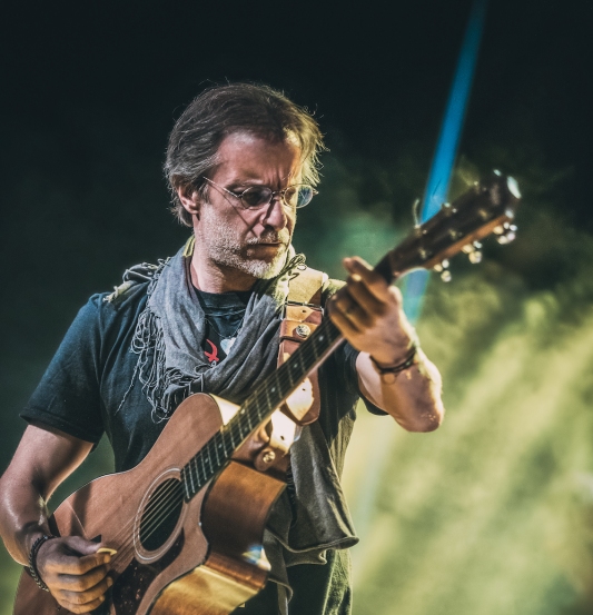 Ο Μίλτος Πασχαλίδης «κλείνει την μουσική Τεχνόπολη»