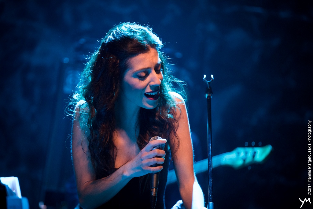 Η Φρόσω Στυλιανού στο club του Σταυρού του Νότου