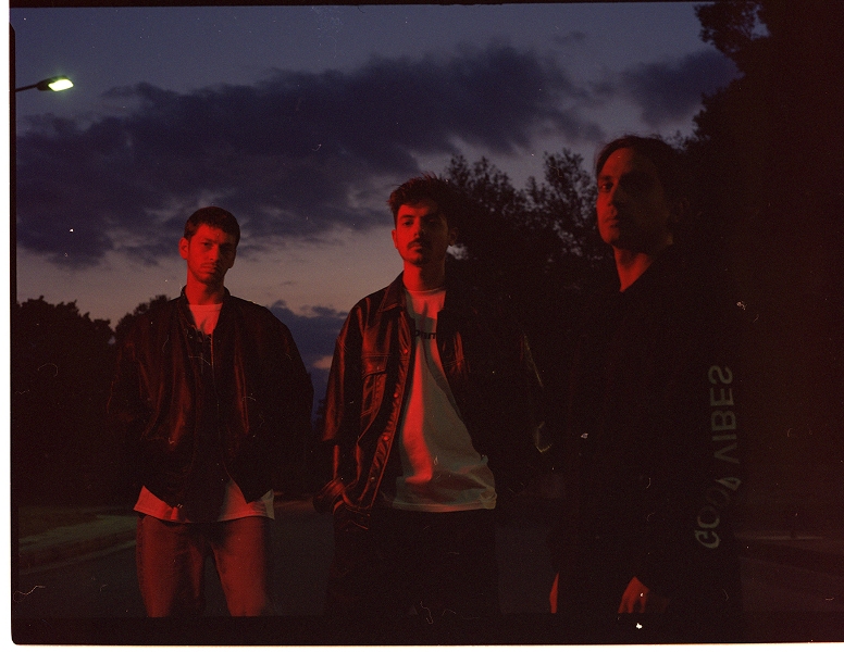 Νέο single από τους Sworr