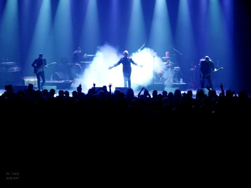 Ένα συλλεκτικό live για την πρεμιέρα στο Κύτταρο