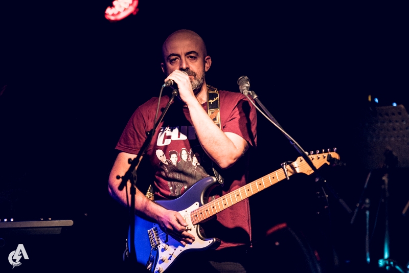 Οι The BitterSweet στο six d.o.g.s