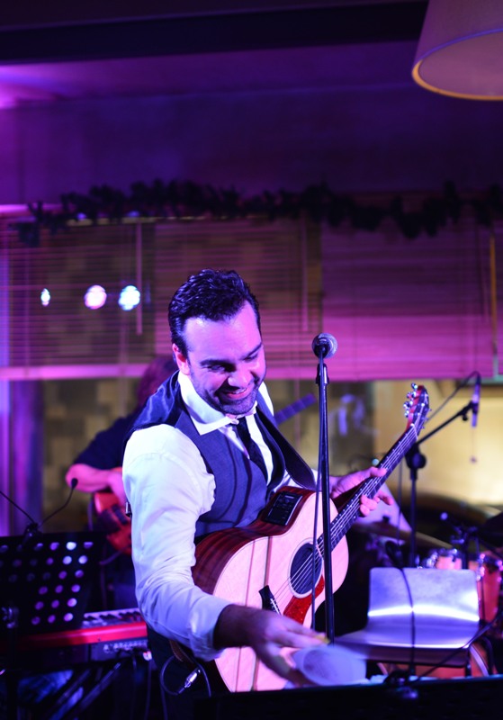 Ο Δώρος Δημοσθένους στο Πειραιώς 131