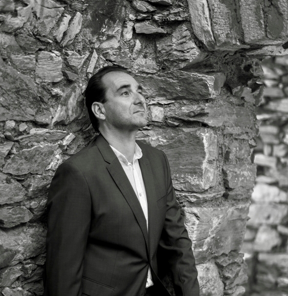 Το τραγούδι σαν άλλη πνοή από τη Δύση στην Ανατολή