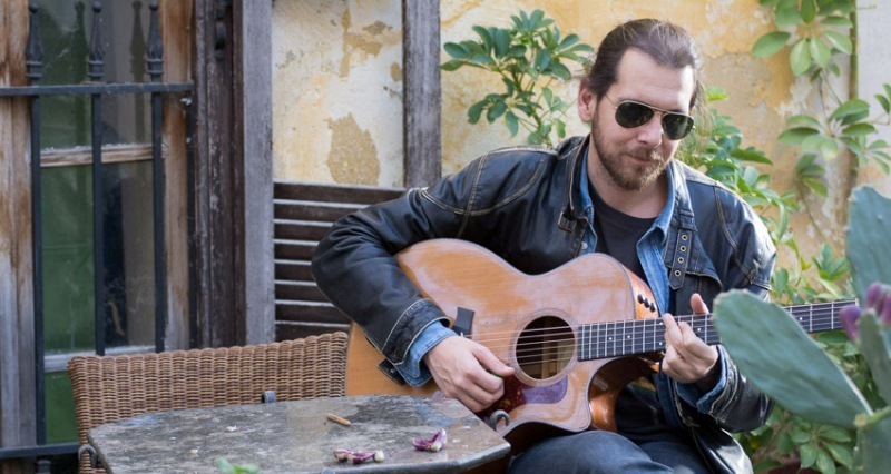 «Δεν είναι στάση ζωής του καλλιτέχνη η εσωστρέφεια»