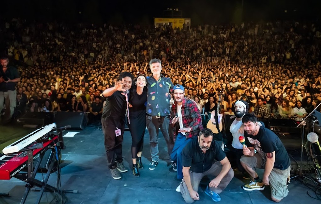 Πήγαμε, είδαμε: Φοίβο Δεληβοριά στο Θέατρο Βράχων