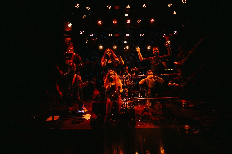 Νέο video clip για τους Loose Ties