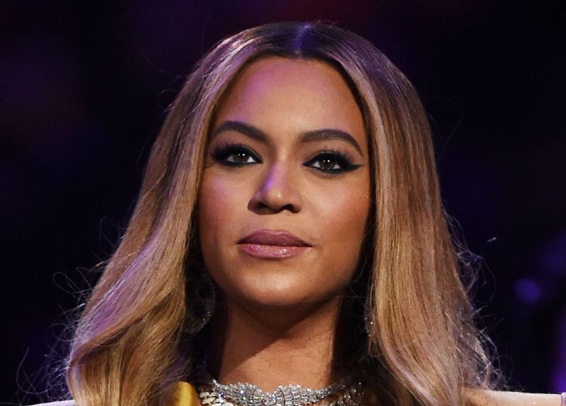 Beyoncé: Να απονεμηθεί δικαιοσύνη για την Breonna Taylor