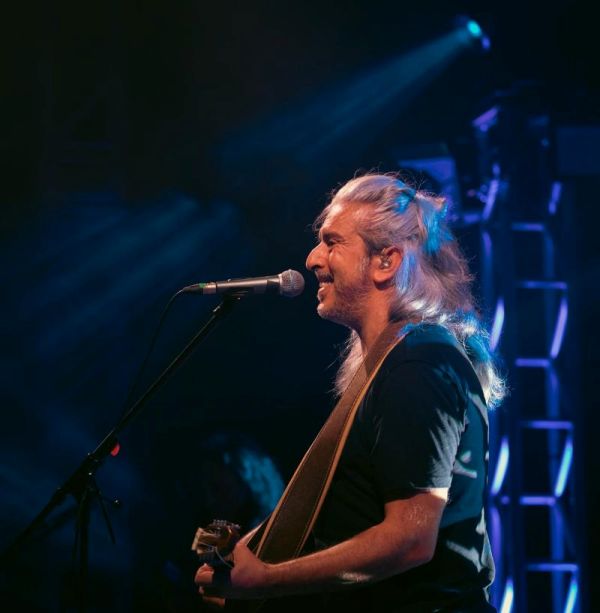 Και τρίτη συναυλία για τον Γιάννη Χαρούλη στο Δημοτικό Θέατρο Λυκαβηττού