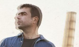 «Ριζικό» Το νέο τραγούδι του Πάνου Παπαϊωάννου