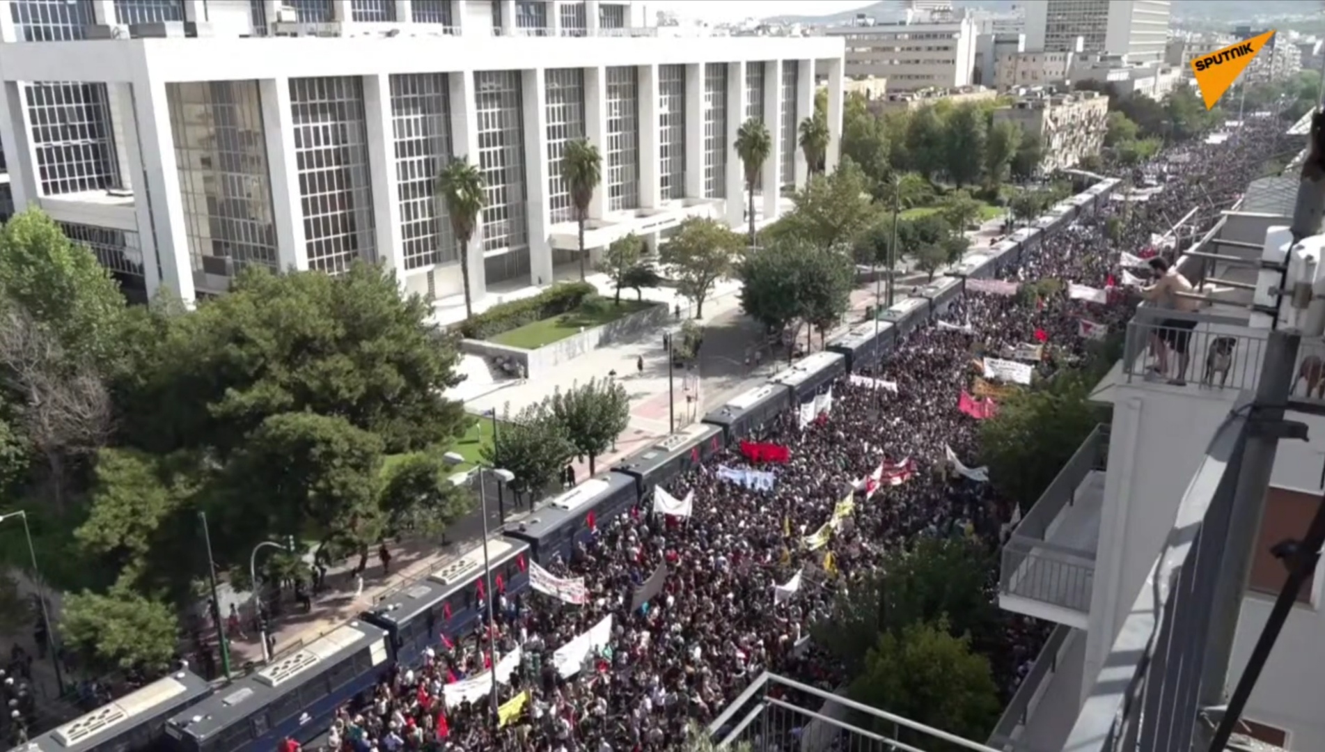 Πρώτο κόμμα η Χρυσή Αυγή με ποσοστό 22,2% εκεί που ψηφίζει η ΓΑΔΑ